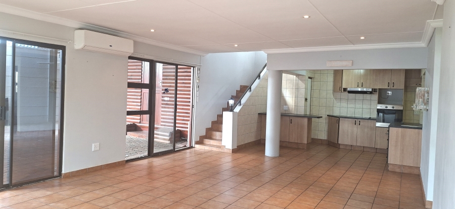 3 Bedroom Property for Sale in Fonteine Park Western Cape